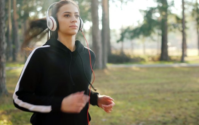 Article Image for Gamified Fitness: When Your Workout Feels Like a Video Game