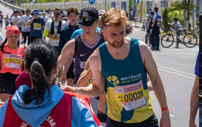 Article Image for How Major Cities are Catering to the Running Club Explosion