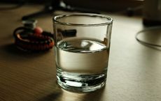 Article Image for Hydration Hacks for Hot Climates and High Performance