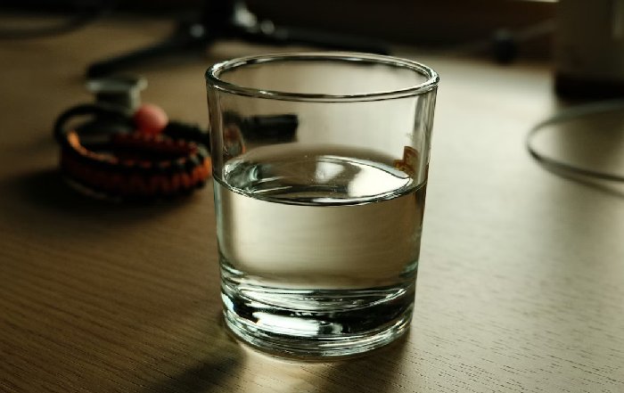 Article Image for Hydration Hacks for Hot Climates and High Performance