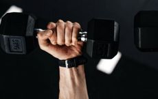 Article Image for The Psychology Behind Consistent Fitness Success